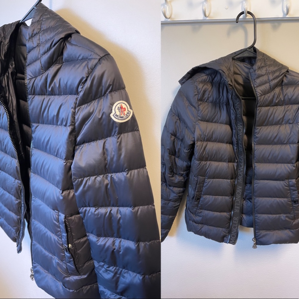 GENTLY SUPER GENTLY USED JACKET ! Fresh out the cleaners and ready for sale .